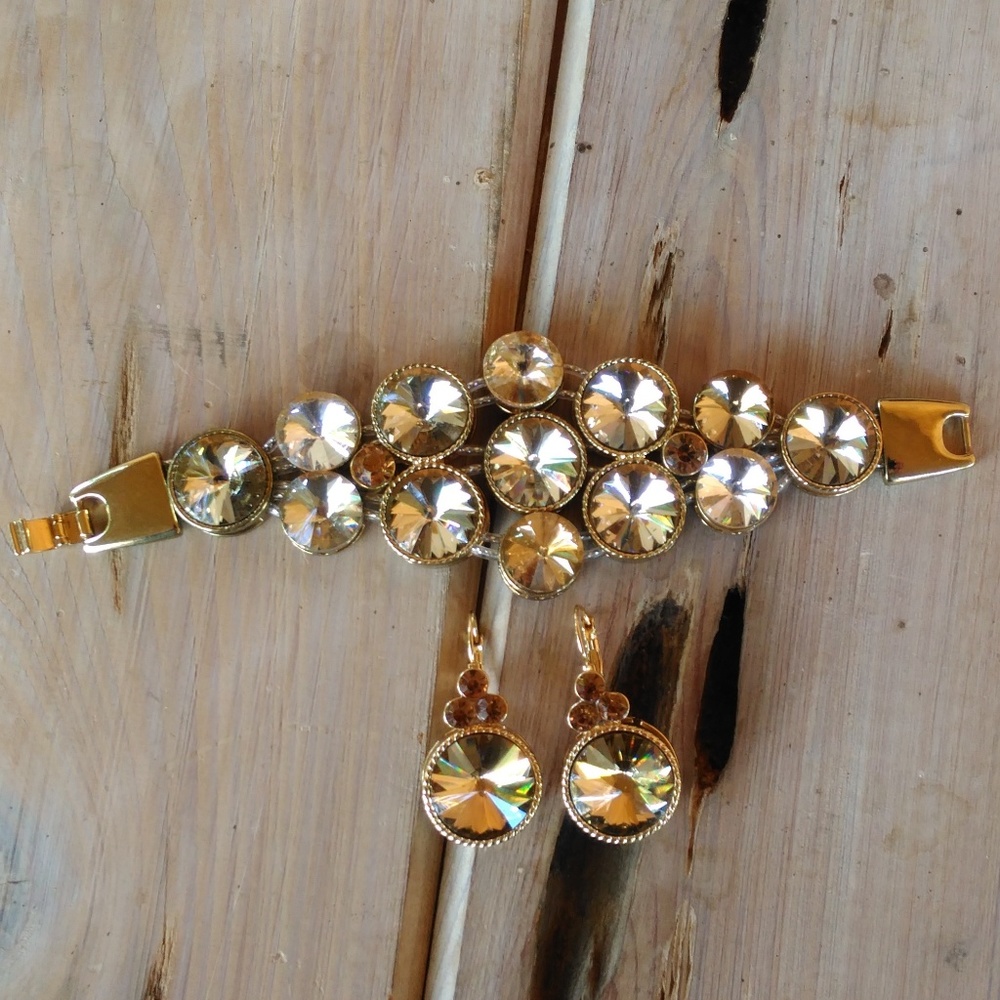 Crystal Rivoli Bracelet w/ Earrings